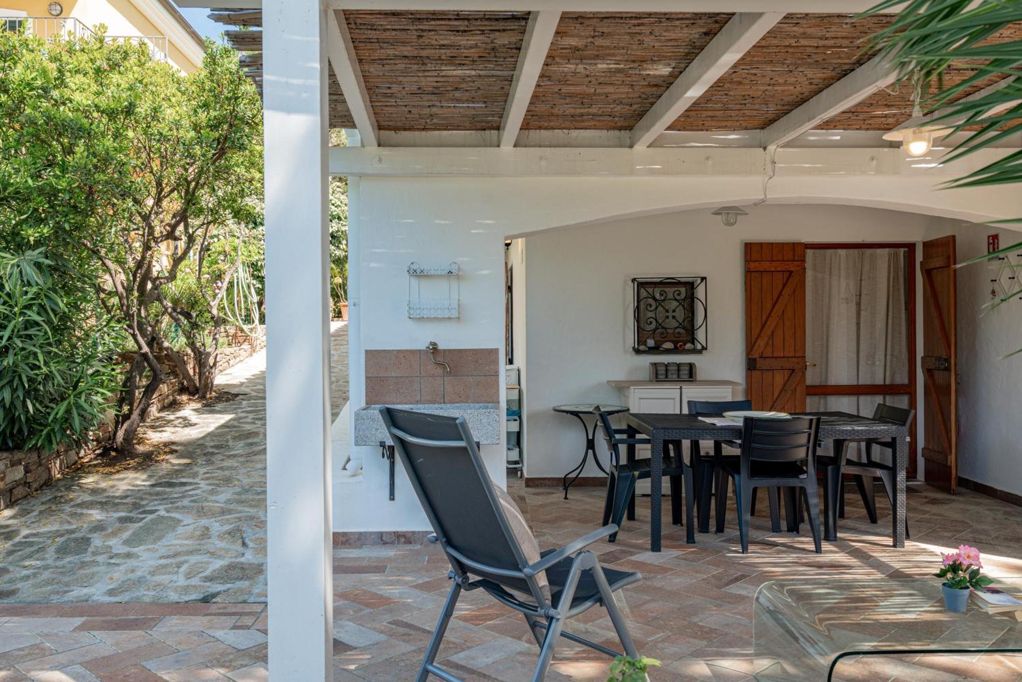 Casa Donatella, In Riva Al Mare! Villa Cala Liberotto Eksteriør bilde